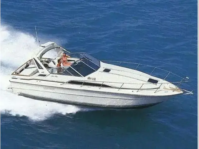 Sea Ray 340 Express Cruiser