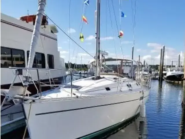 Beneteau 352