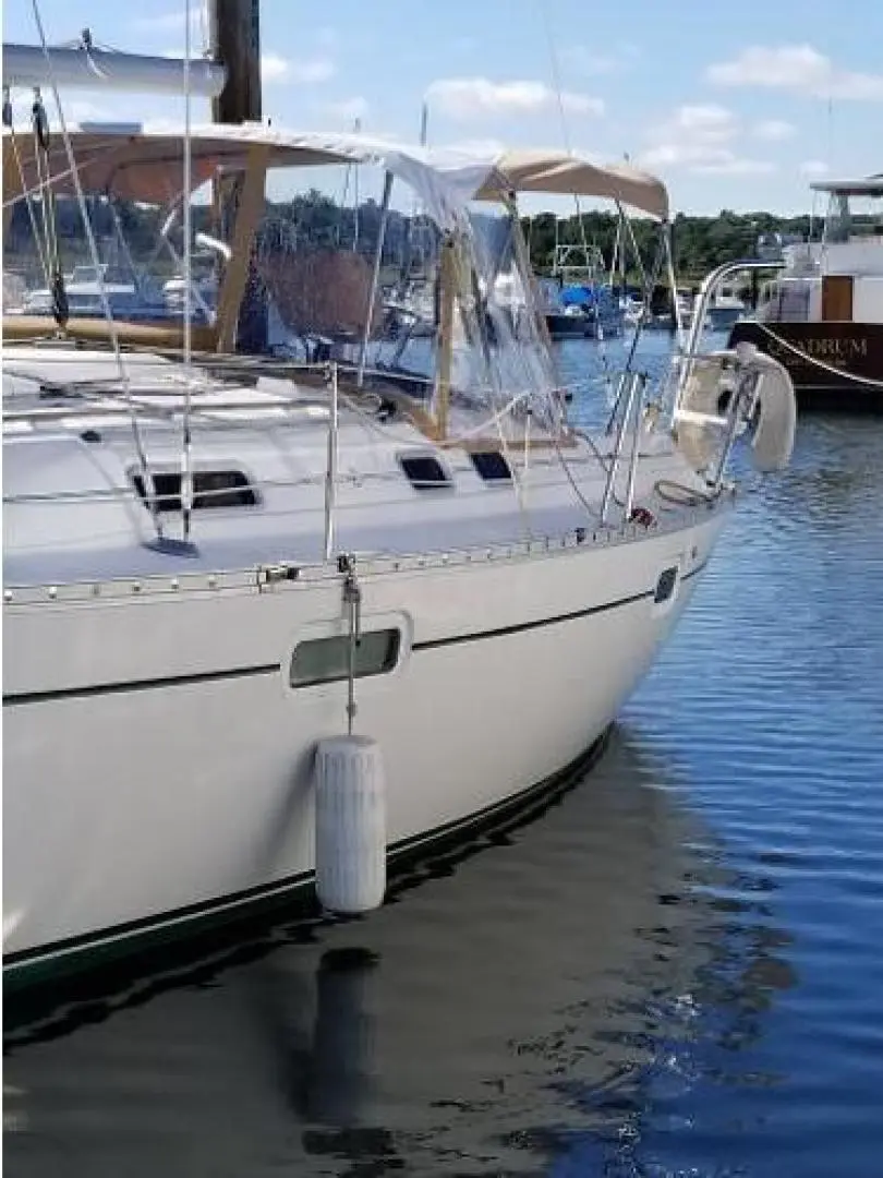 1998 Beneteau 352