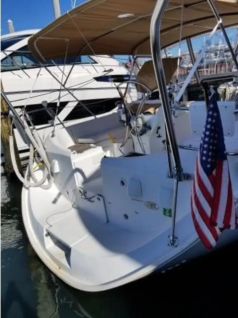 1998 Beneteau 352