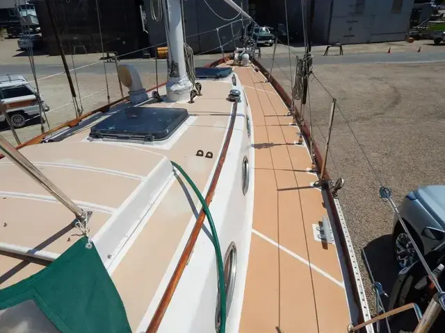 Heritage Yacht IV