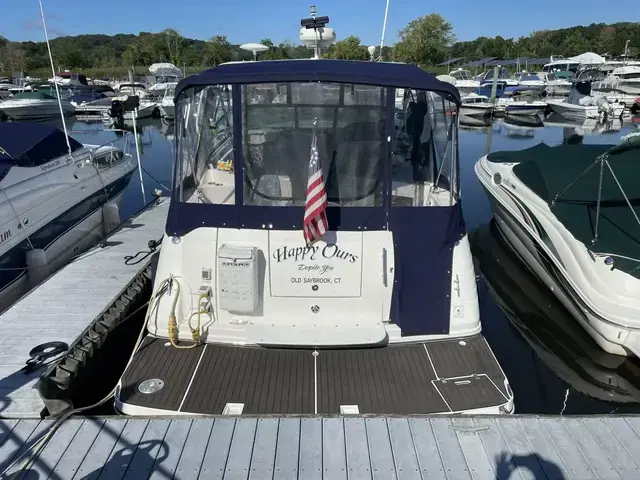 Rinker Express Cruiser