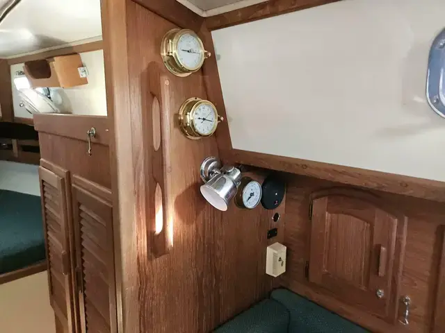 Pacific Seacraft 34