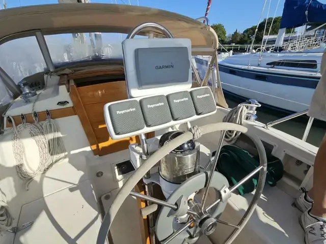 Pacific Seacraft 34