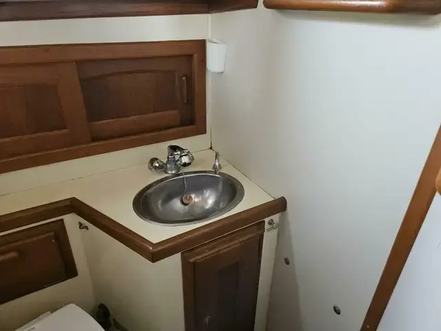 Pacific Seacraft 34