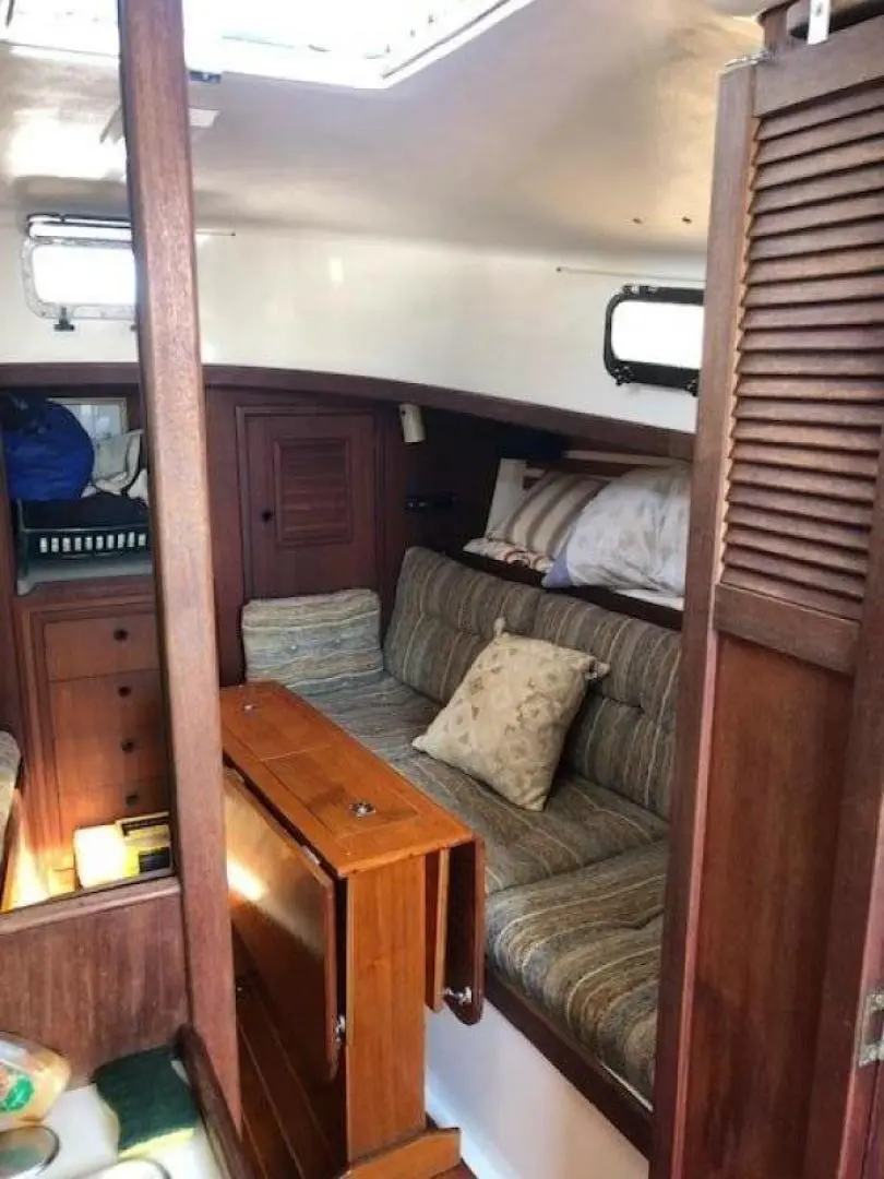 1981 Nonsuch 30