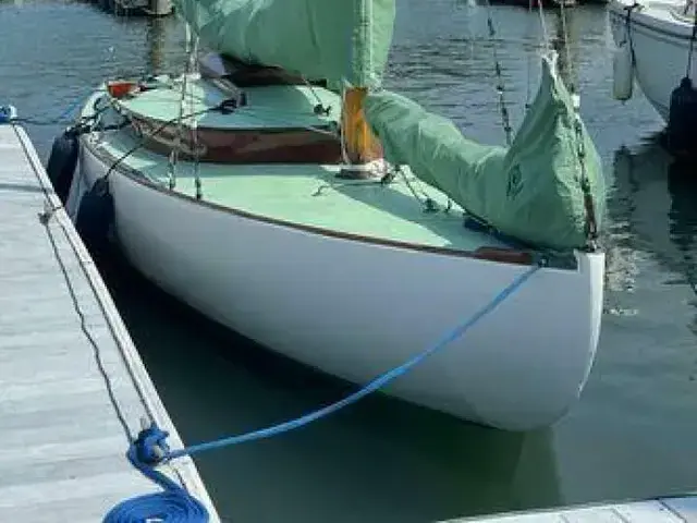 Herreshoff S Class