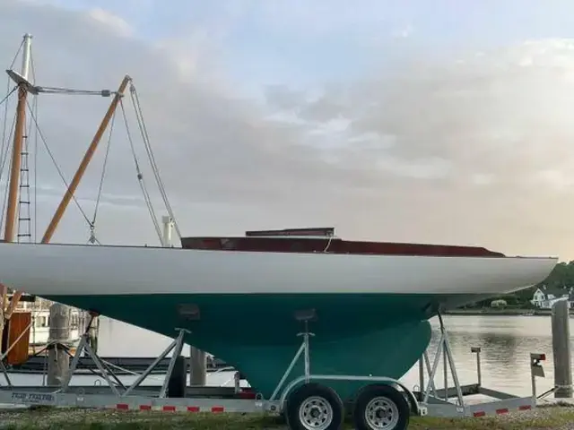 Herreshoff S Class