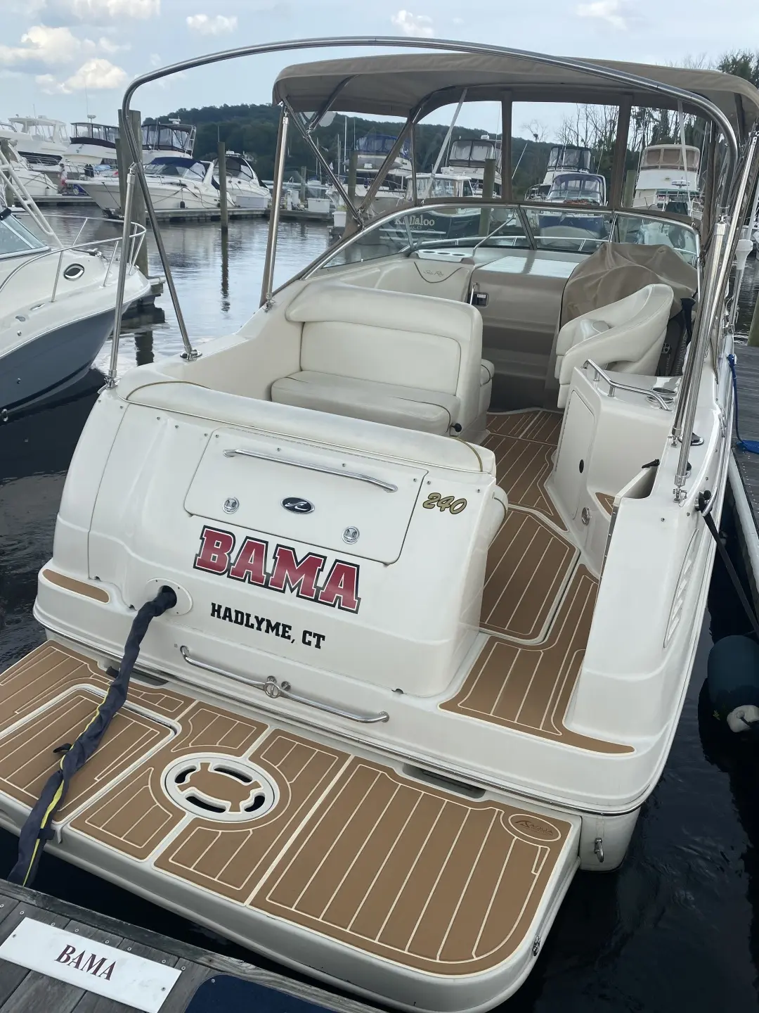 2002 Sea Ray sundancer 240