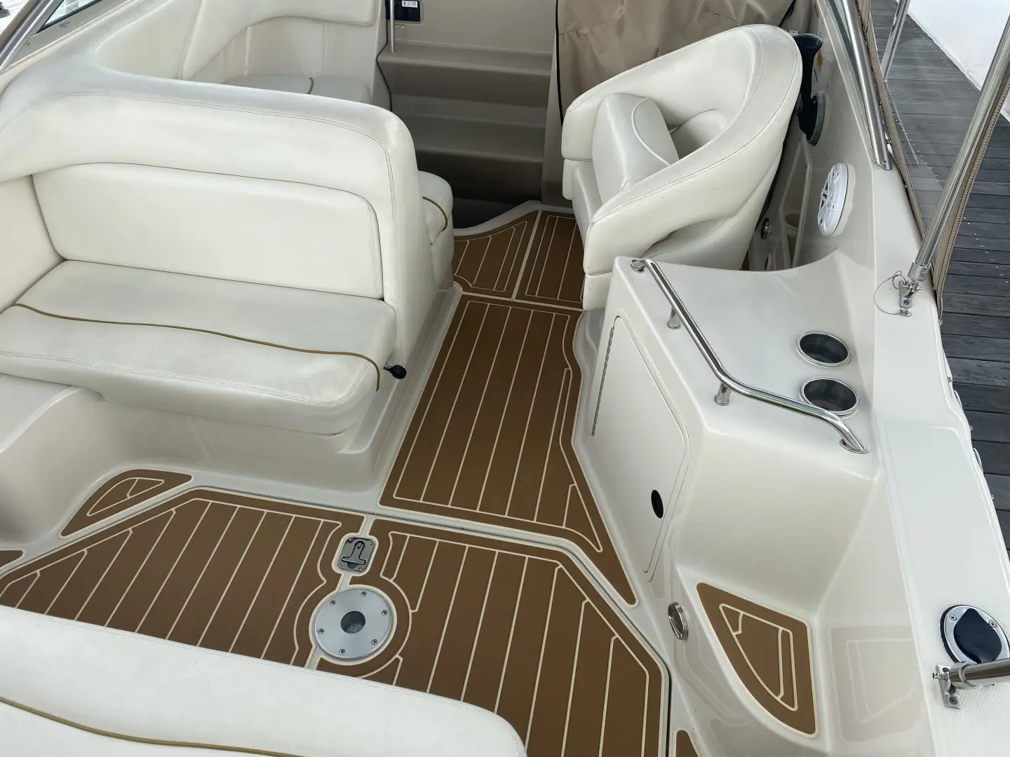 2002 Sea Ray sundancer 240