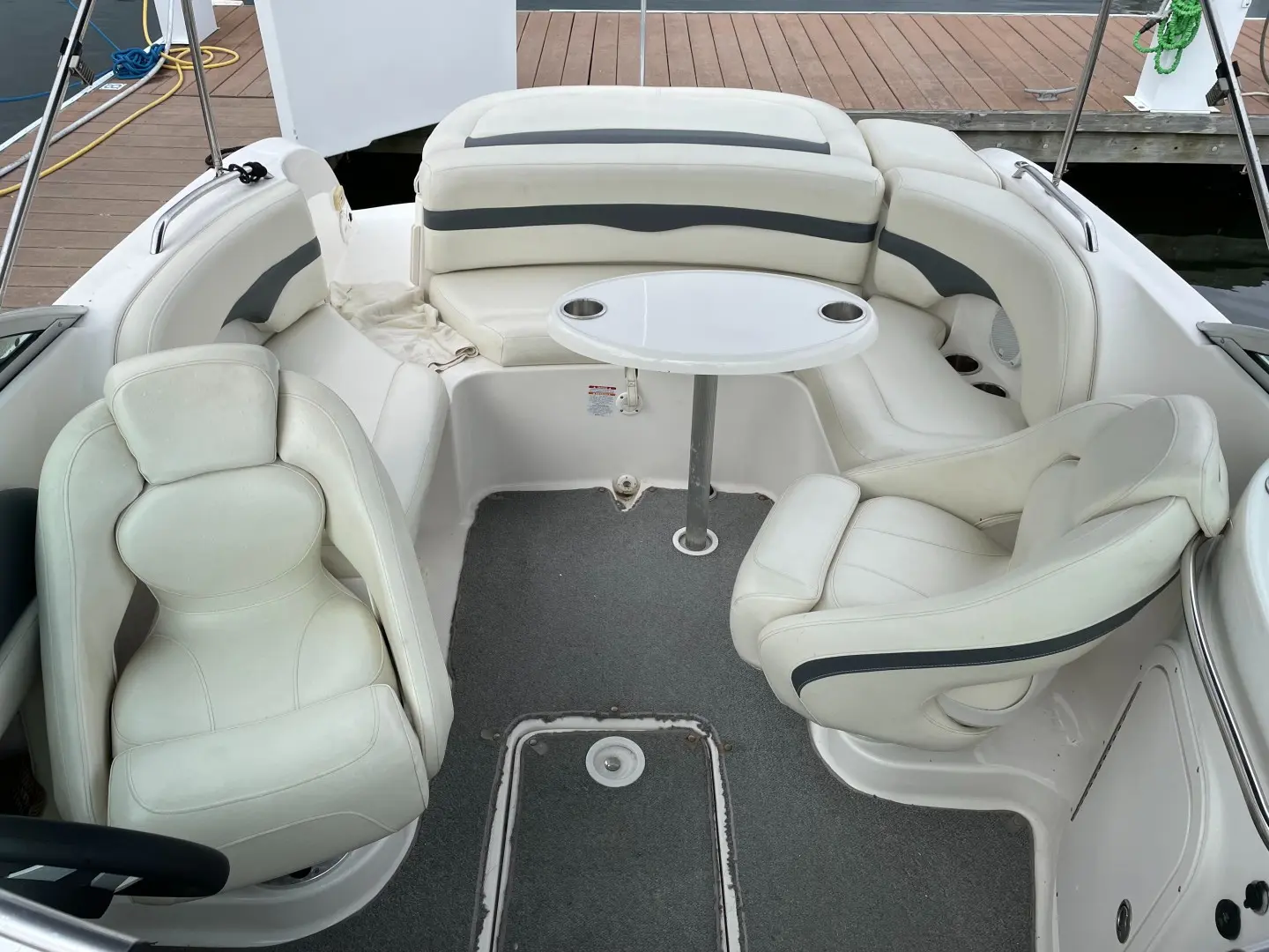 2005 Chaparral 236 sunesta