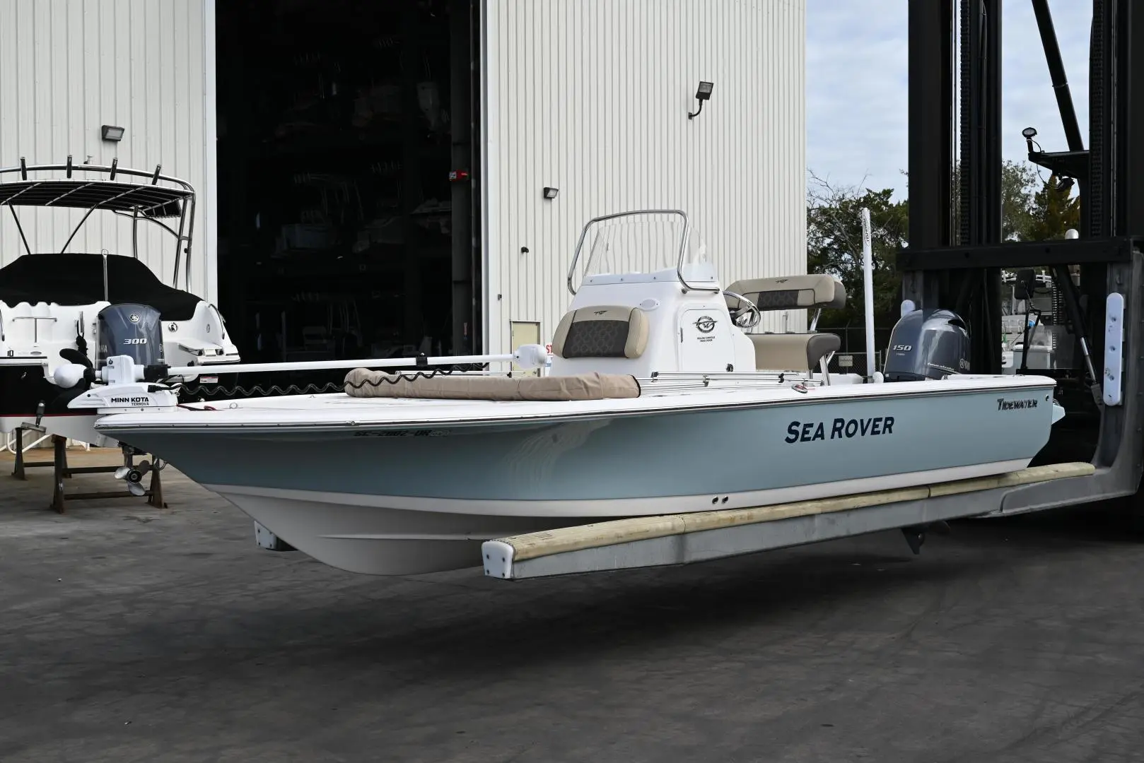 2021 Tidewater Boats 2110 bay max