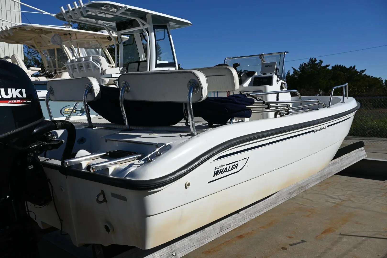 2000 Boston Whaler 18 outrage