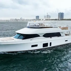 2018 Ocean Alexander 85E