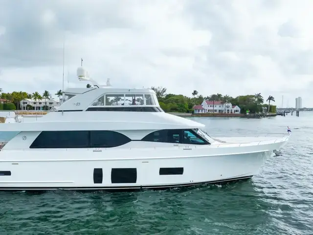 Ocean Alexander 85e