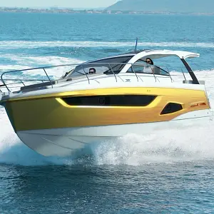 2024 Sealine S390