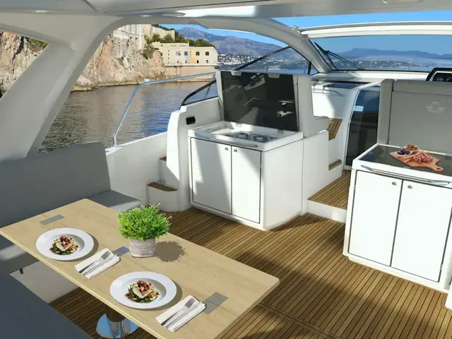 Sealine S 390