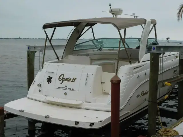 Rinker Fiesta Vee 320