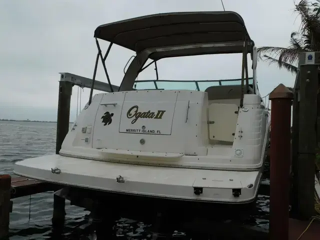 Rinker Fiesta Vee 320