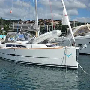 2018 Dufour 360 Grand Large