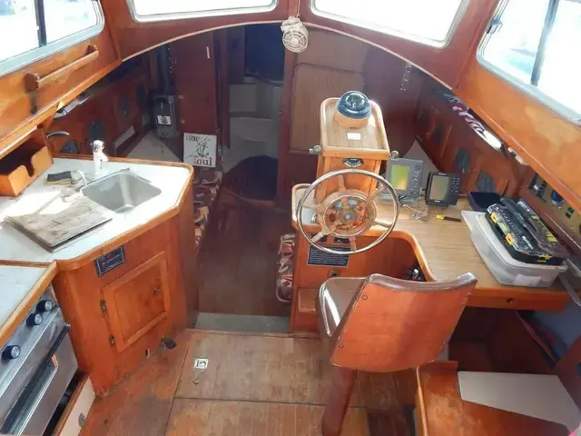 Gulf Craft Pilothouse