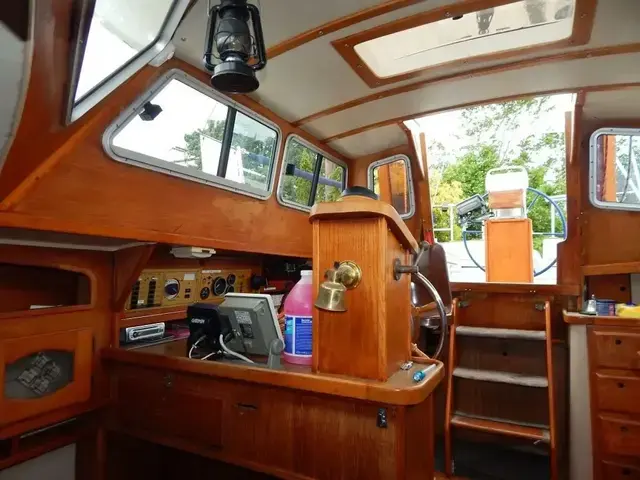 Gulf Craft Pilothouse