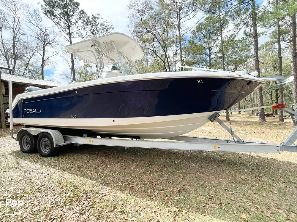 2013 Robalo r260