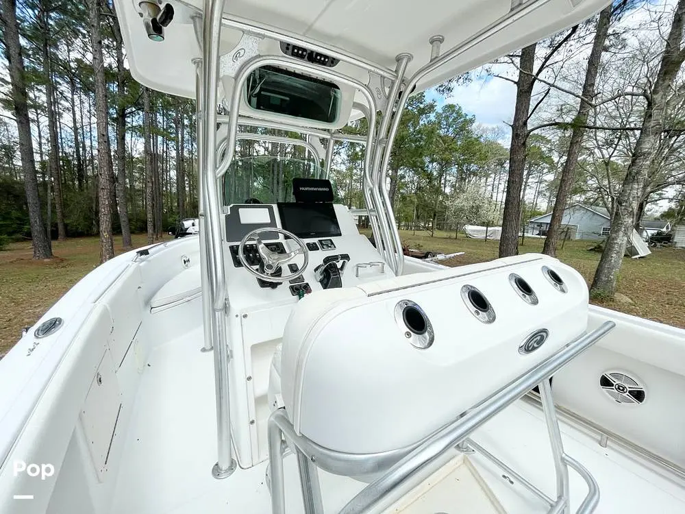 2013 Robalo r260