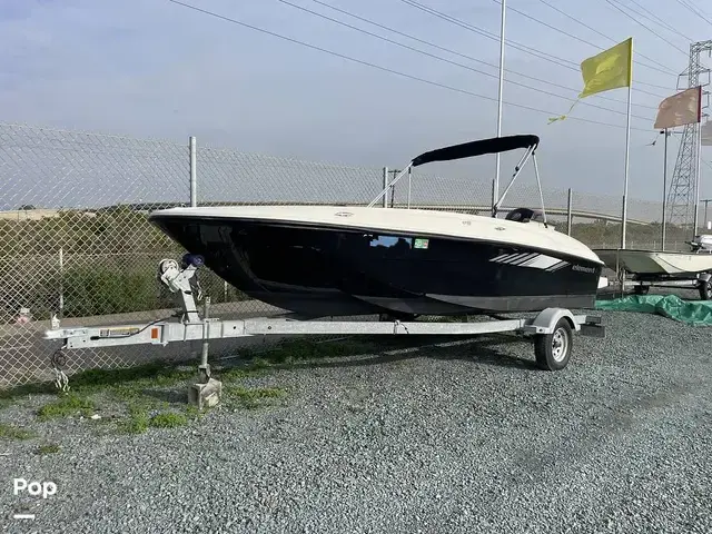 Bayliner Element E18