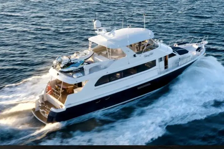 2002 Hatteras 75 motoryacht