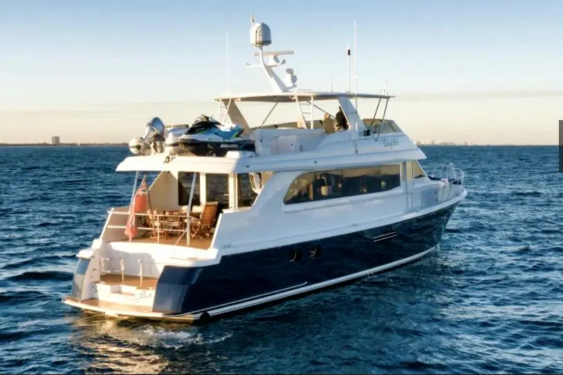 2002 Hatteras 75 motoryacht