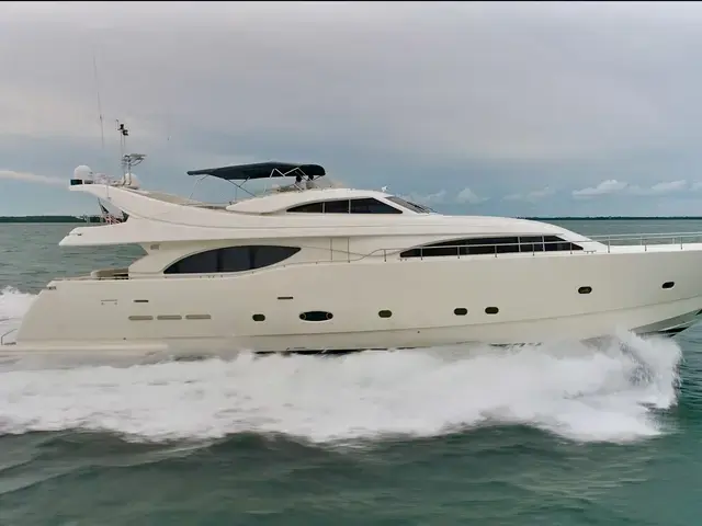 Ferretti Yachts 94