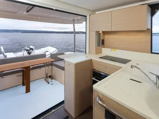 Beneteau Swift Trawler 41 Fly