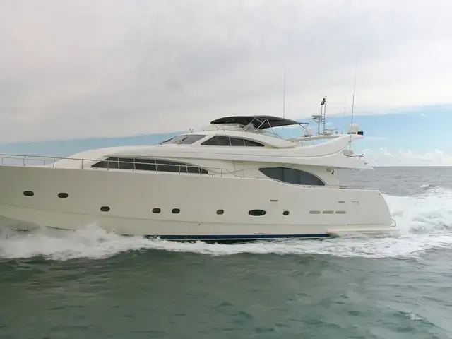 Ferretti Yachts 94