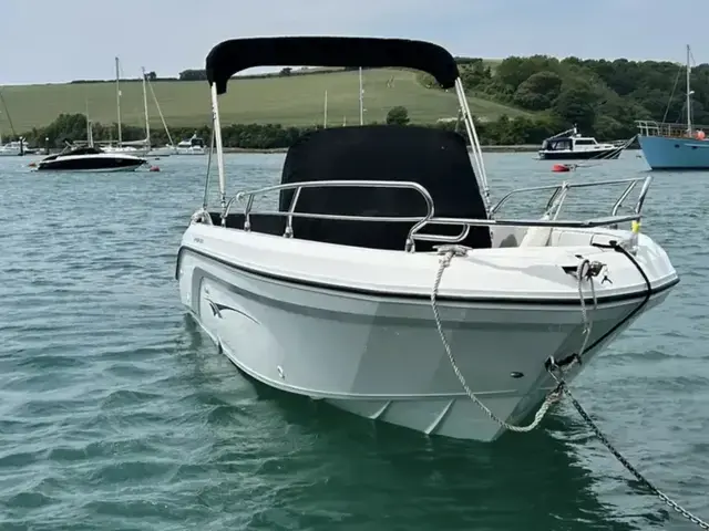 Ranieri Voyager 23 S