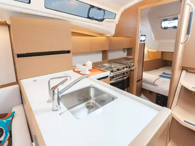 Jeanneau Sun Odyssey 350