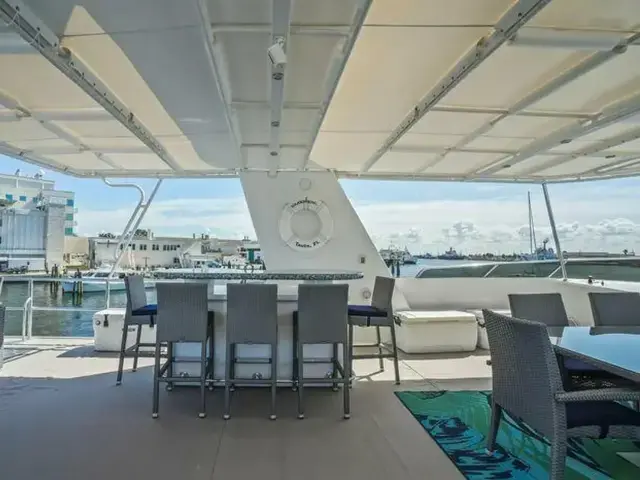 Custom Flybridge Motoryacht