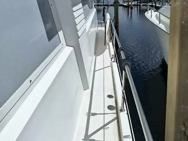 Viking Cockpit Motoryacht