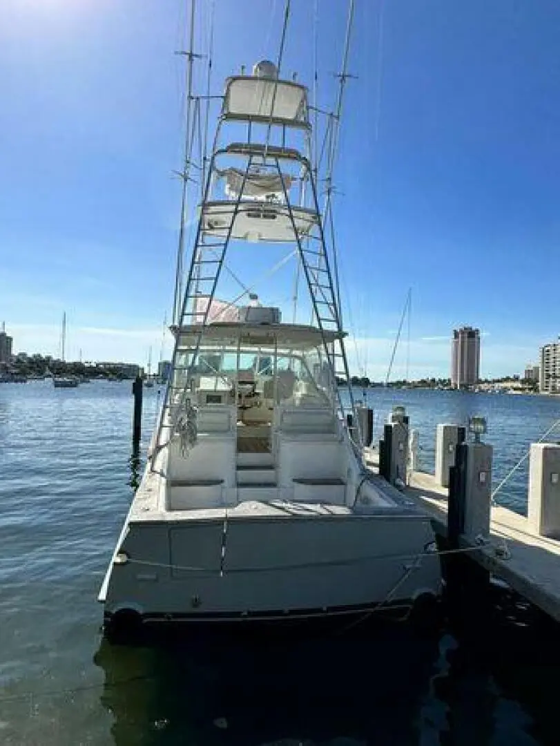 2006 Buddy Davis 52 sport express fish