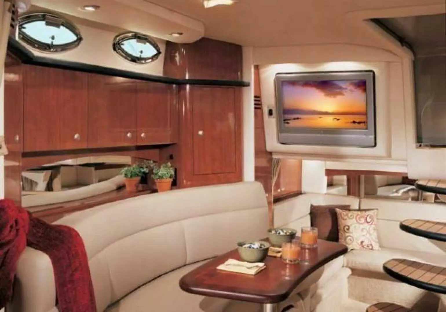 2007 Sea Ray 320 sundancer