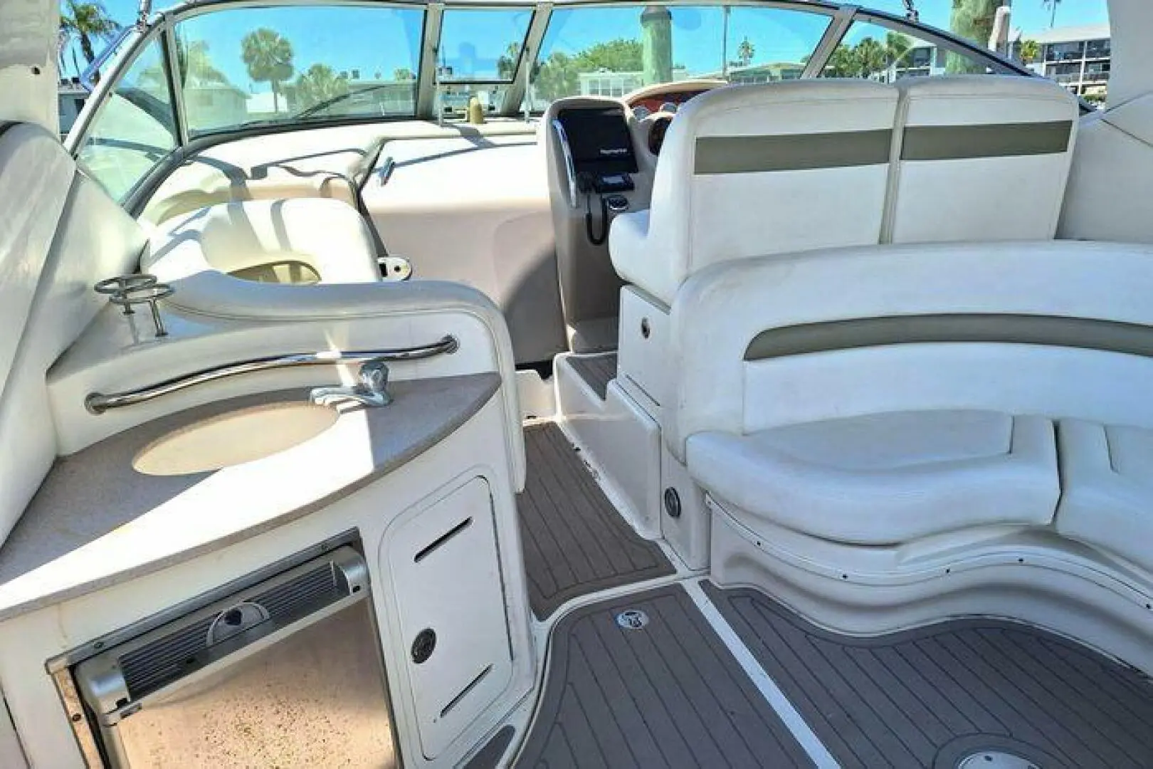 2007 Sea Ray 320 sundancer