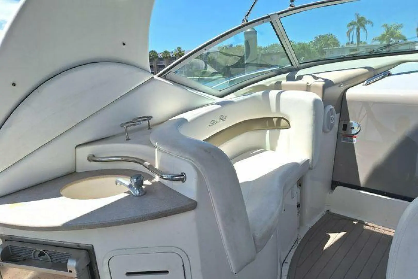 2007 Sea Ray 320 sundancer