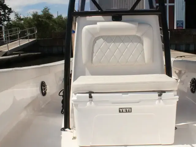 Blue Wave Boats 2800 Makaira