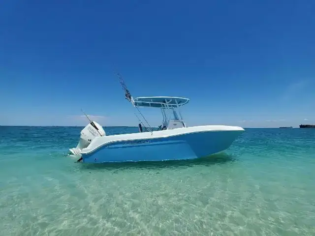 Aquasport 2300 Center Console