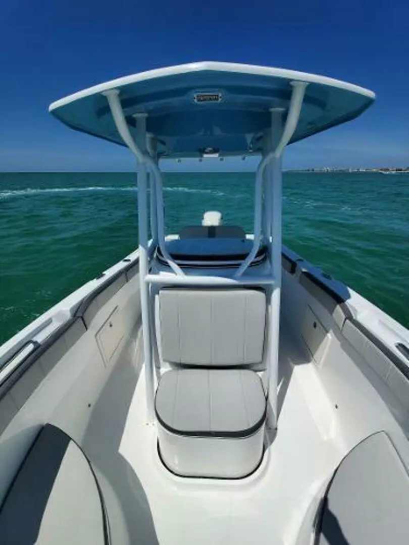 2022 Aquasport 2300 center console