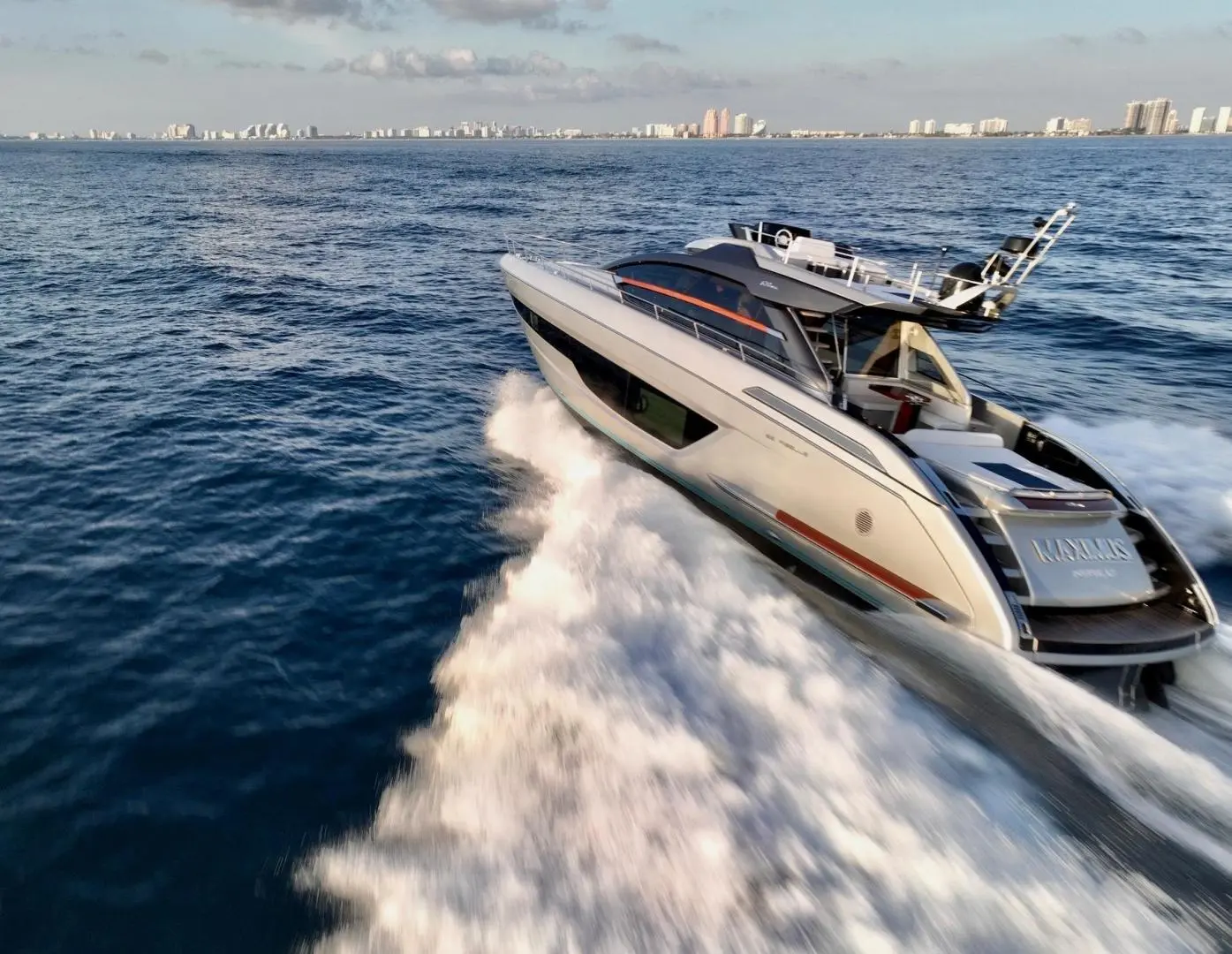 2022 Riva 66 ribelle