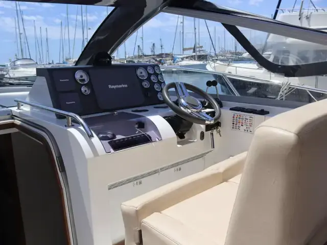 Sealine Sc 35