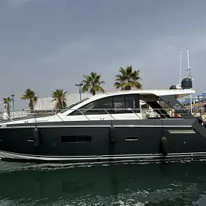 2012 Sealine SC42