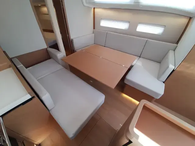 Jeanneau Sun Odyssey 410