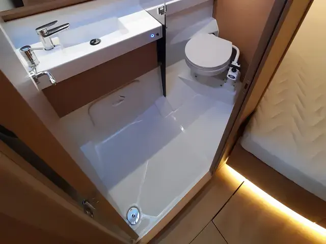 Jeanneau Sun Odyssey 410